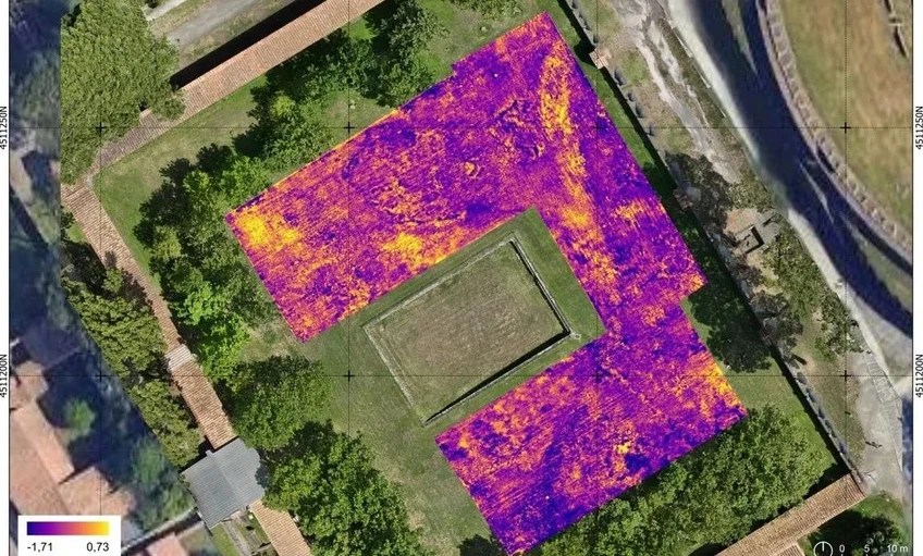 Pompeii survey suggests ancient drains and wartime craters